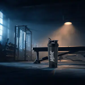 Stealth Black Shaker Bottle - BPA Free - Leakproof Sportshaker Easy to Clean