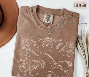 Dinosaur Vintage Style Shirt, Dinosaur World Tshirt, T-Rex Dino Graphic Tee, Dinosaur Park Gifts, Mens Womens Unisex Comfort Colors Shirt