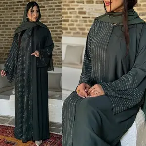 2025 New Style Middle Eastern Abaya, a fashionable, loose-fitting women’s Muslim cardigan with hidden buttons and available in plus sizes. formal