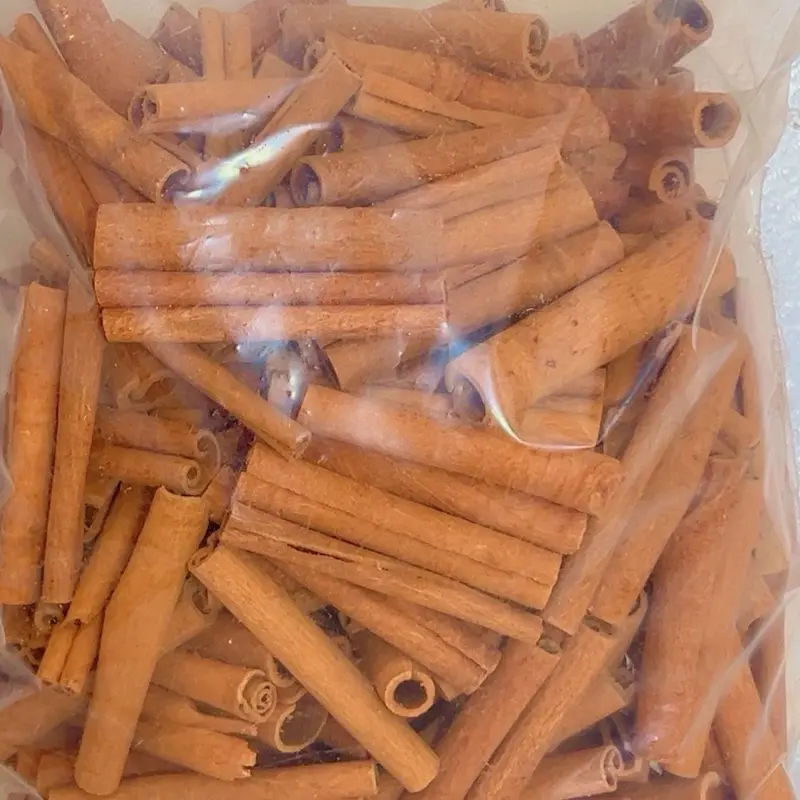 Kanel anetwale / cinnamon sticks