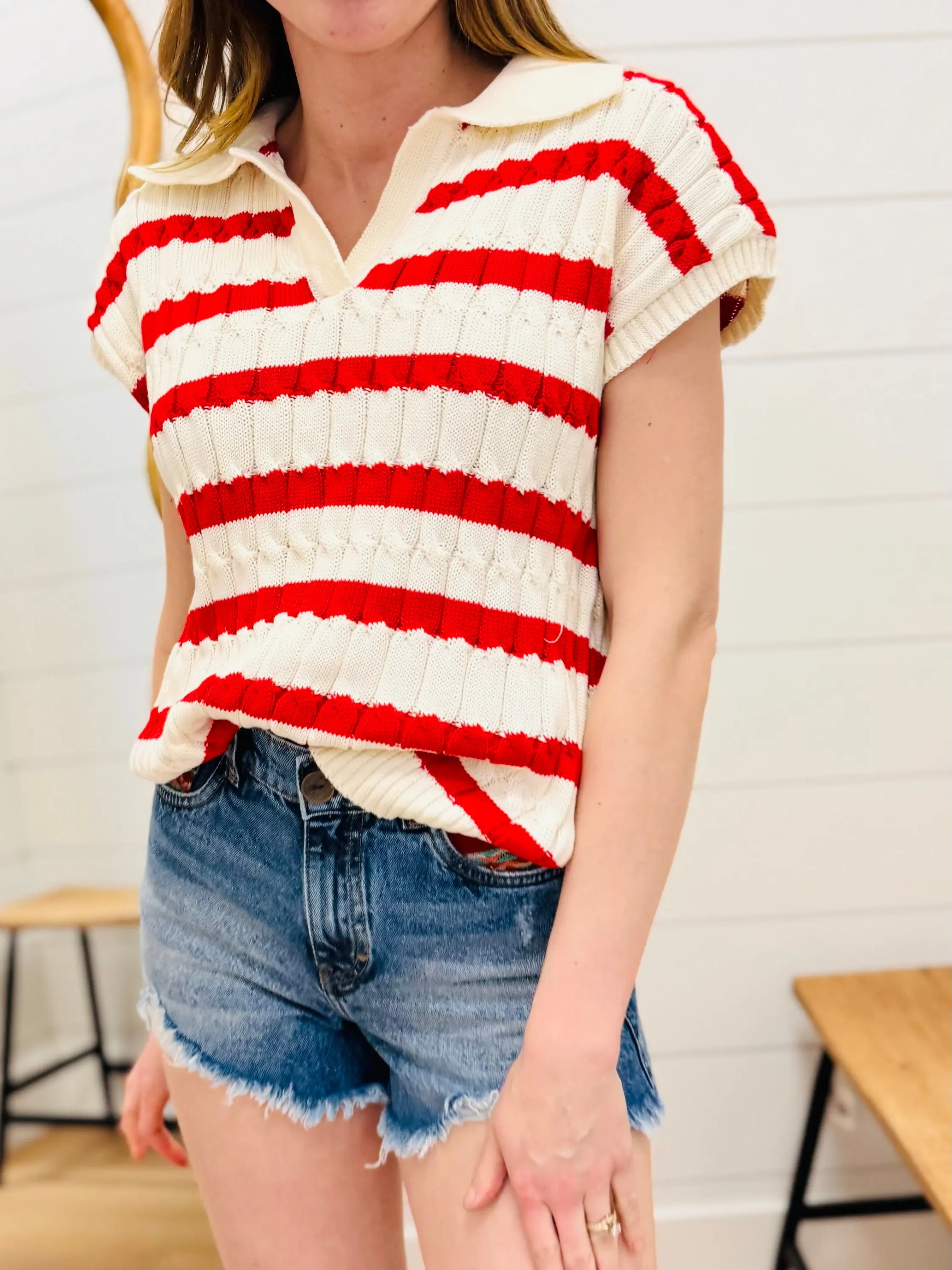 Textured Stripe Collared Sweater Vest