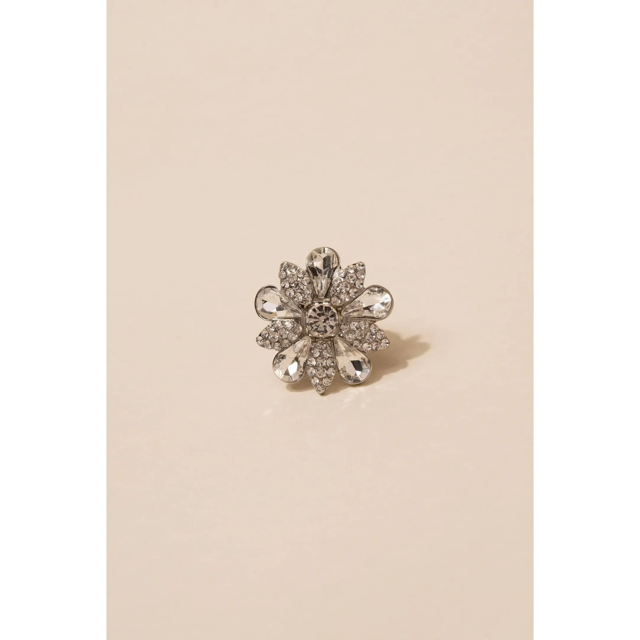 Lilith Teardrop Flower Stone Ring