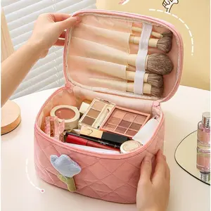 Viral Quilted Makeup Bag Set – Large Capacity Cotton Travel Cosmetic Pouch, Portable Toiletry Organizer