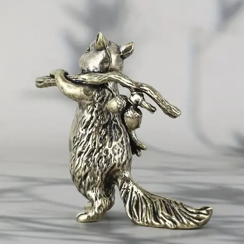 Vintage Brass Squirrel Statue, Antique Copper Home Decor, Tea Pet Collectible & Gift, Figurines For Collectors, Animal Decorative Figurines, Animal Decorations, Living Room, TV Stand, Heavy Metal Figurine, Decorative Sculptures