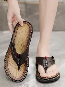 Men's Casual Beach Sandals, Flip Flops, Fashionable Toe Thong Sandals for Outdoor Beach, Non-slip Beach Shoes for Men