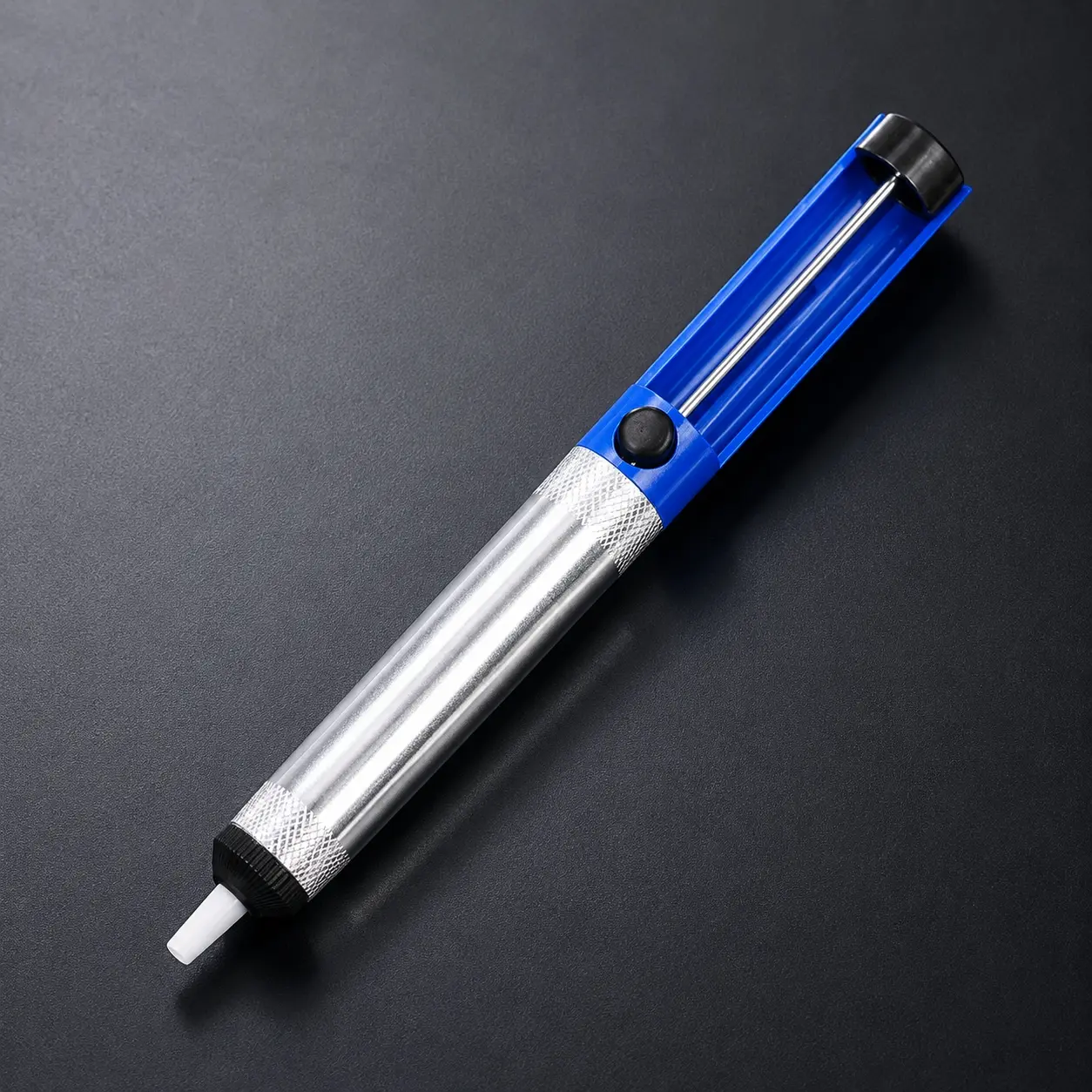 Efficient Aluminum Solder Sucker for Quick Desoldering, One-Hand Operation Tool for PCB Repair, DIY Electronics, Phone and Computer Fix. Essential Equipment for Engineers and Tech Maintenance.
