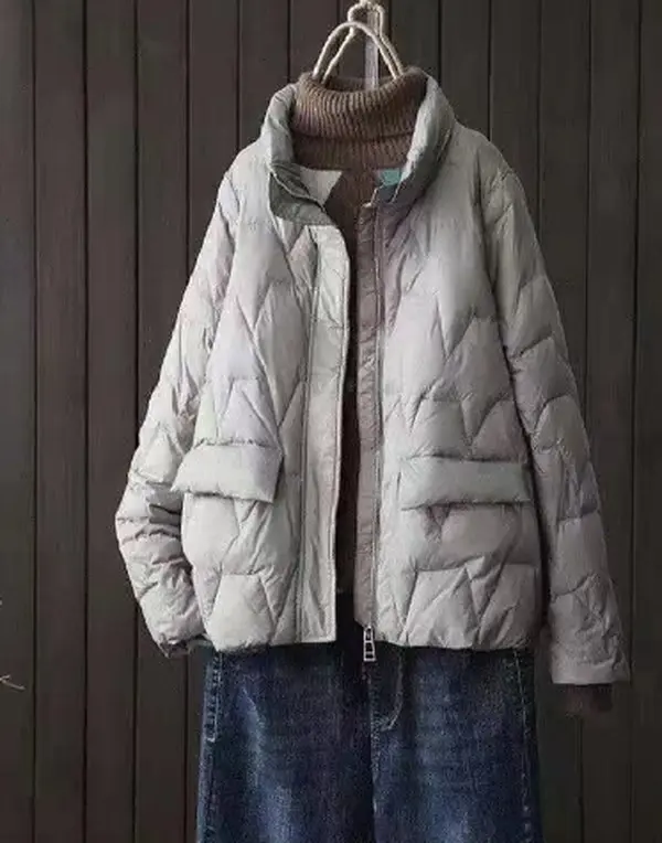 Women's Lightweight White Duck Down Jacket for Outdoor Use