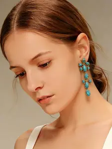 1 pair of French retro blue pendant earrings, suitable for daily commuting, vacation and dating, and also a surprising and exquisite small gift.