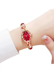 Internet-famous quartz watch, luxury small-quantity watch, fashion bestseller, waterproof, emerald decoration bracelet watch for women, party gift, Elegant quartz watch