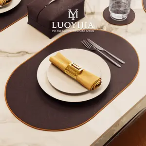 LuoYiJia leather placemats, premium double-sided set of 4 oval placemats, heat-resistant, 100% waterproof, washable and wipeable faux leather double-sided table mats, suitable for hotels, kitchens, restaurants, indoor/outdoor gatherings, 30 cm × 45 cm
