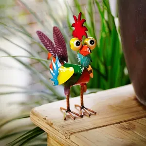 Metal Strange Bird outdoor statue, art yard decoration, tabletop ornament statue decorative crafts for lawn and indoor living room, dining room, office, desk. Vintage art decoration, gift