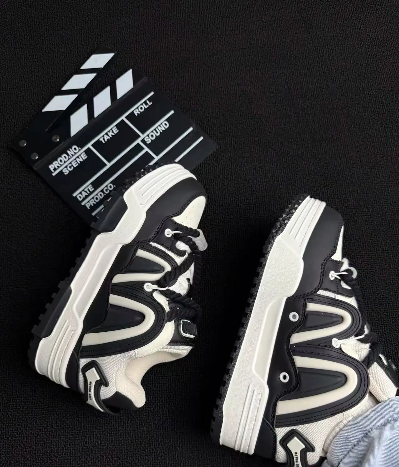 Q-AND Outdoor Sports Casual Shoes, Women's Retro Style Sports Shoes, Fashionable Casual Shoes, Non-slip Shock Absorption, Breathable Fabric, Comfortable In All Seasons, Women's Sports Shoes, Essential For Outdoor Sports, Parties, Street Sports