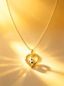 Soccer Heart Necklace, Football Element Pendant, Sporty Style, Gold-Plated Copper Chain, All Seasons Jewelry, Daily & Special Occasions