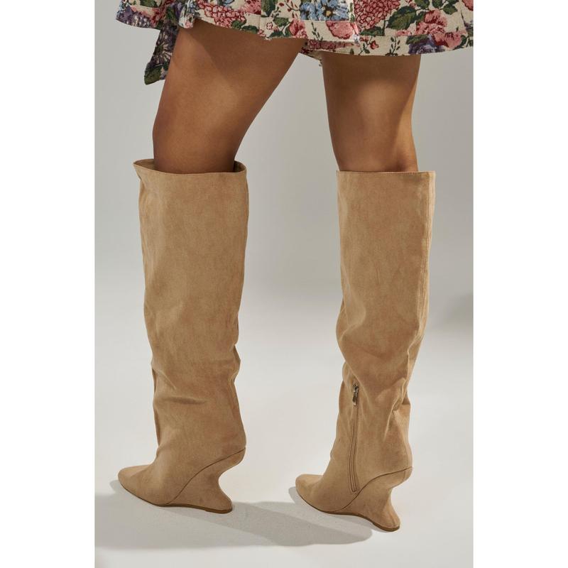 AZALEA WANG VINCE NUDE FAUX SUEDE WEDGE BOOT