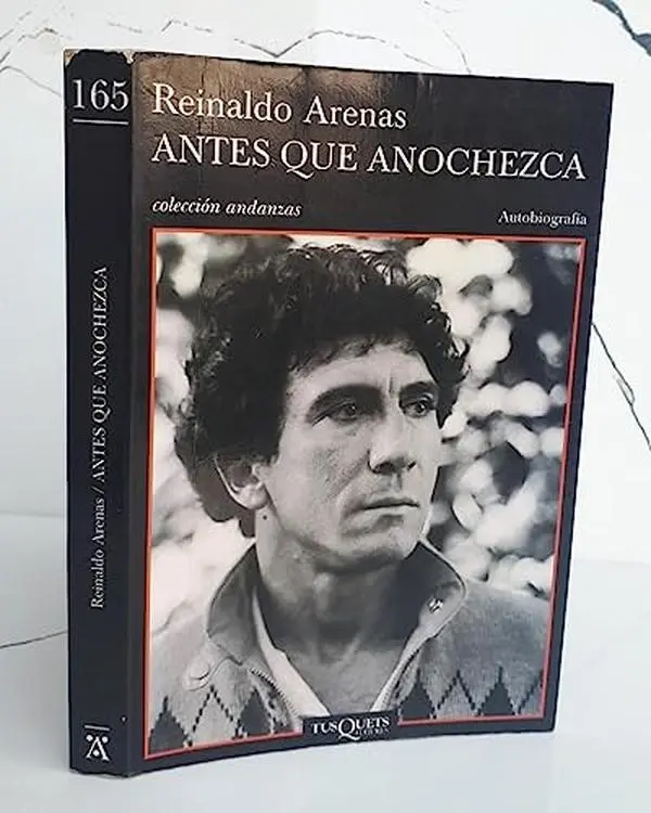 USED Book - Antes que anochezca by Reinaldo Arenas (Paperback) - spanish