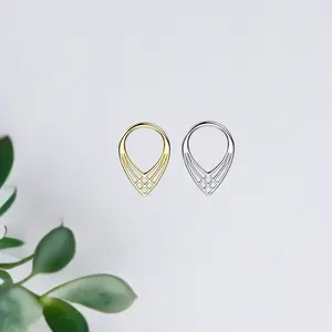 16g Criss cross chevron septum clicker, titanium grade hinged clicker, septum ring