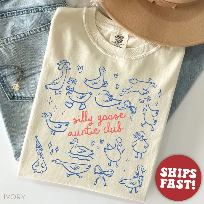 [Saleup to 75%] Comfort Colors® Cute Auntie Shirt Aunt Shirt Silly Goose Auntie Shirt New Aunt Gift Pregnancy Announcement Gift for Aunt Pregnancy Reveal
