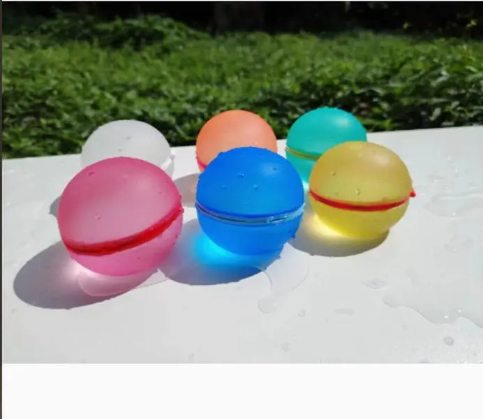 Reusable Water Balloons 12 Pcs Magnetic Self-Sealing. . Refillable Latex-Free Soft Silicone Bombs Quick Fill Balls Boy Girl Gift Toy for Out