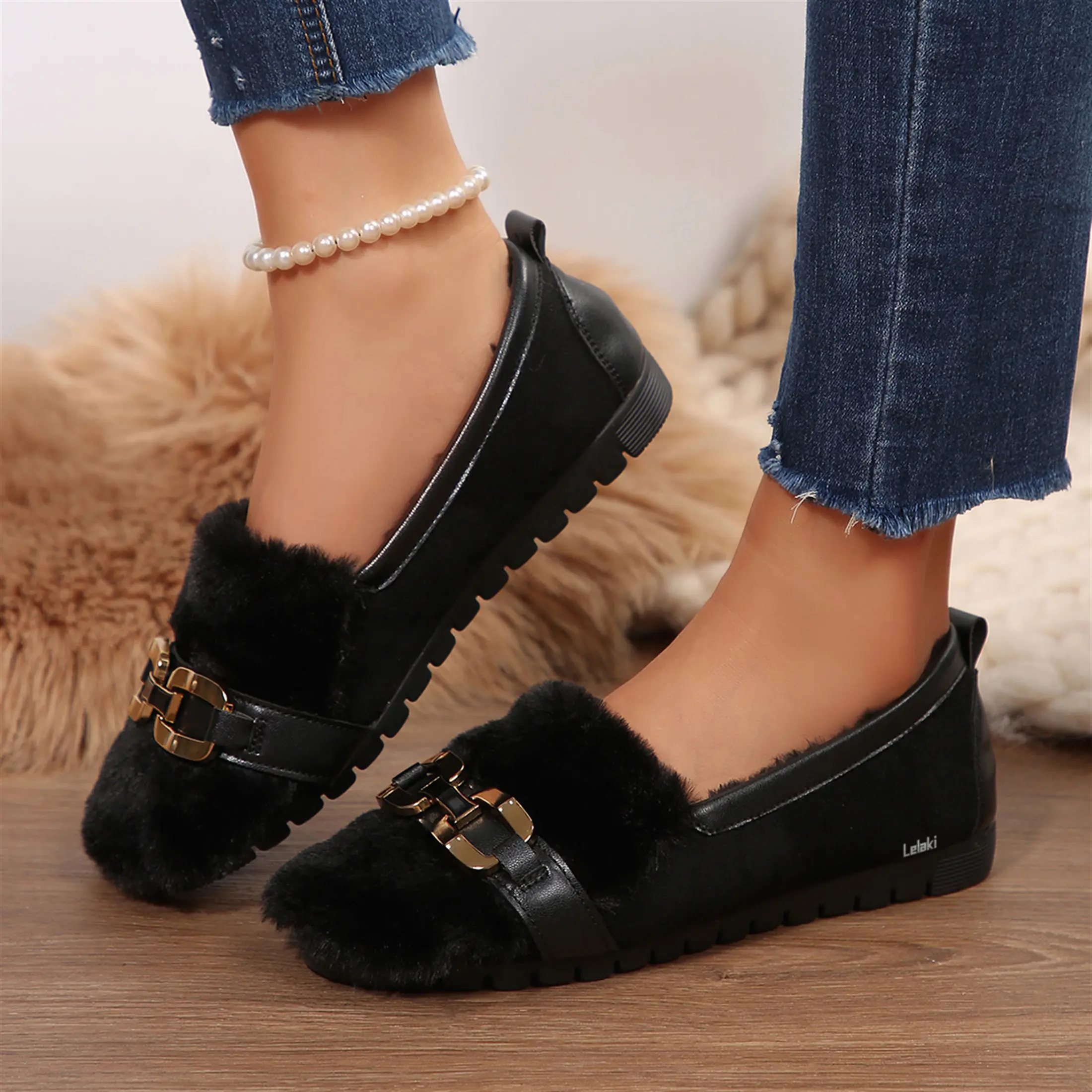 Women's Fuzzy Plush Loafers Fashion Metal Buckle Slip-On Indoor Outdoor Shoes with Warm Plush Lining