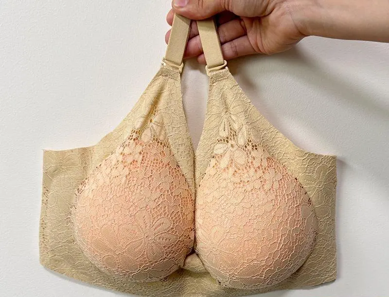 Women's Floral Lace Overlay Bralette - Silicone Padded Breast Forms, Wirefree Soft Cup, Breathable, Adjustable Shoulder Straps, Everyday Basic Underwear