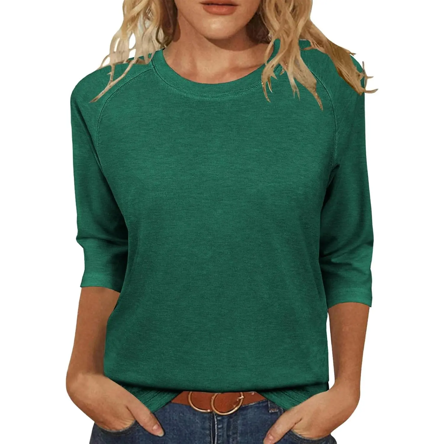Women's Casual Tunic Top, 3/4 Sleeve Crew Neck Blouse with Side Split, Lightweight Loose Fit Polyamide Shirt for Dress Casual, Comfy Casual, Casual Wear
