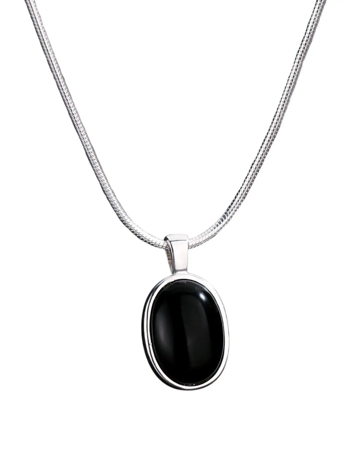 Women's Agate Snake Bone Chain Necklace, S925 Silver Color Pendant Jewelry, Unique Minimalist Design, Fashionable Style