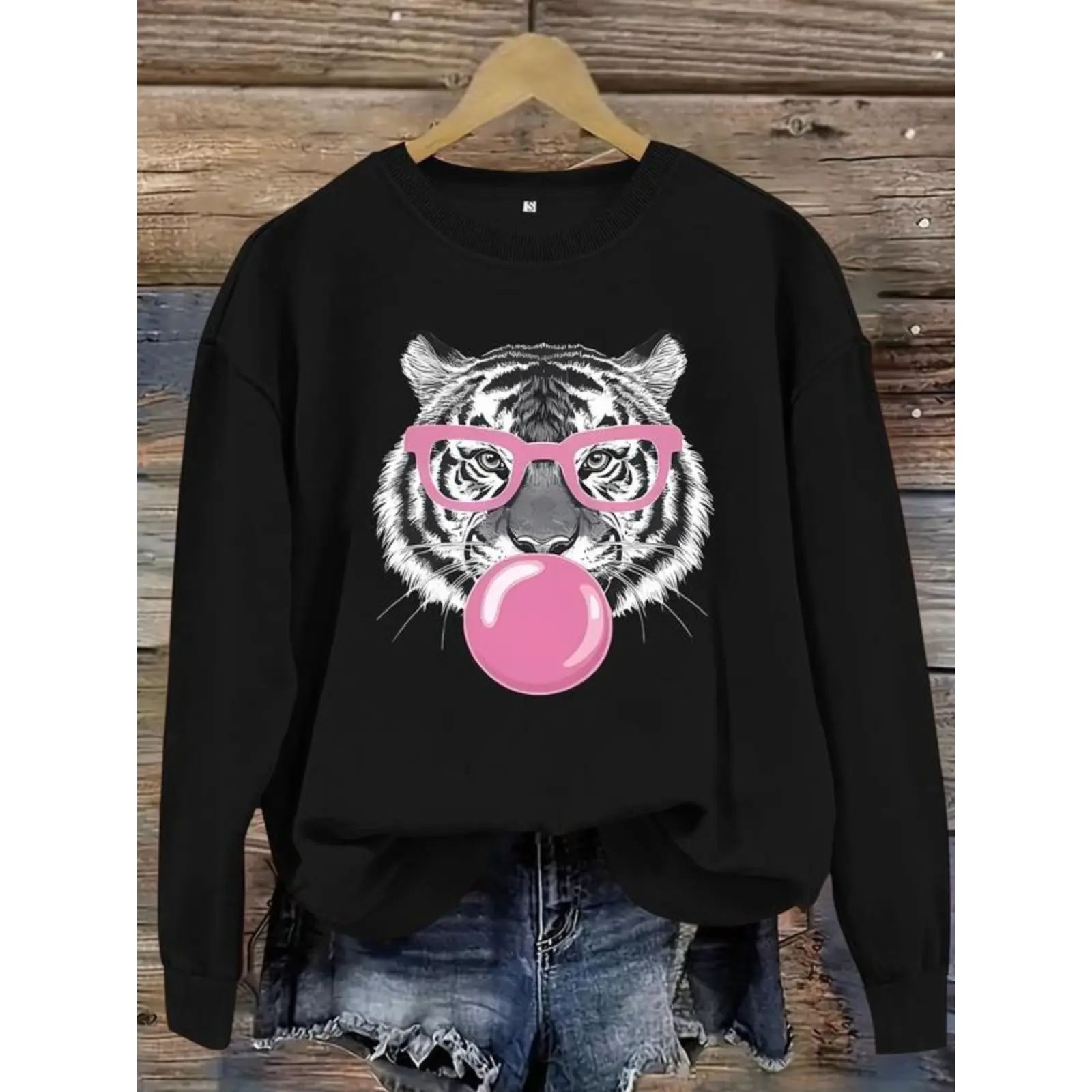 Women's Tiger & Bubble Gum Print Crew Neck Sweatshirt, Casual Long Sleeve Pullover for Daily Wear, Ladies Clothes for Fall & Winter, Hoodie