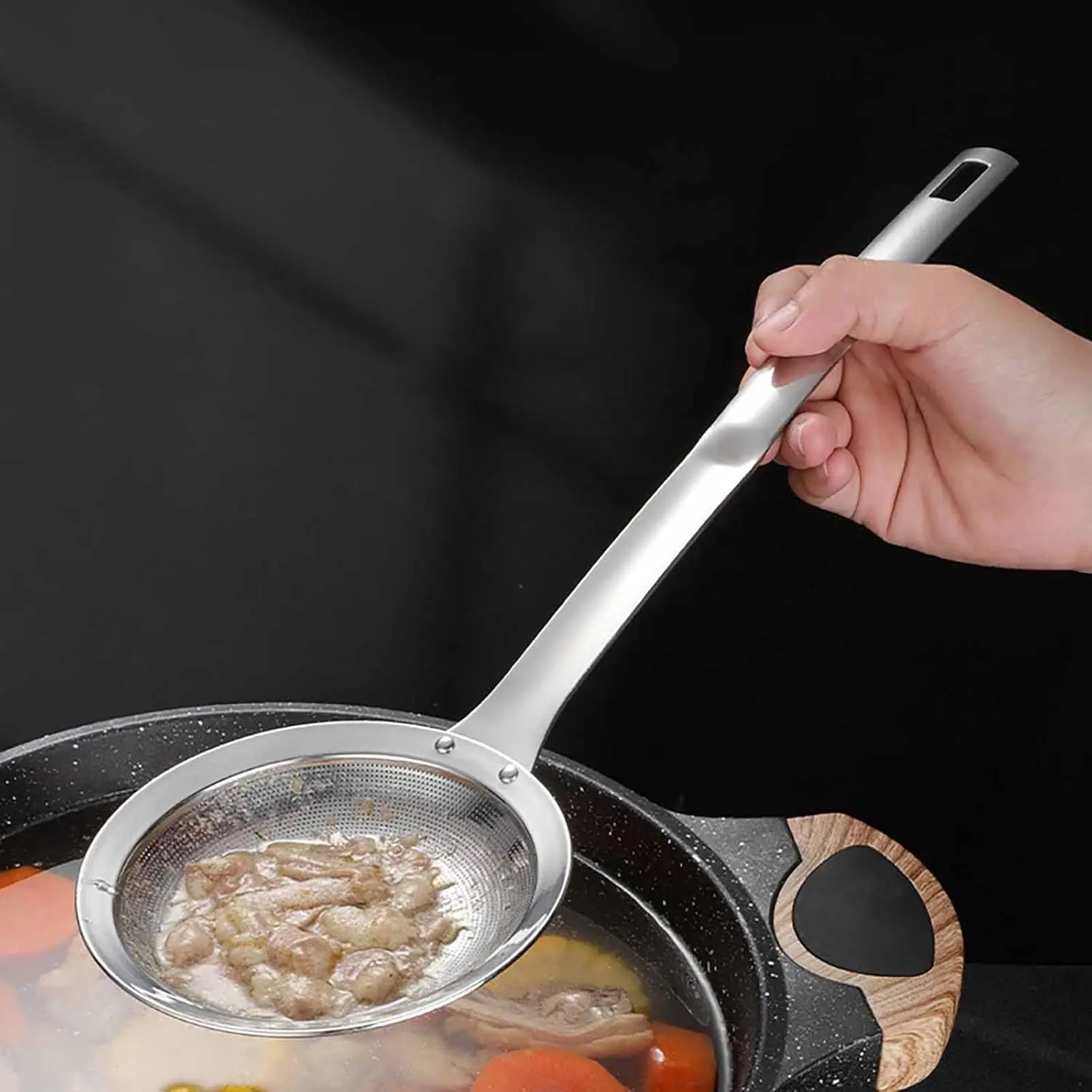 304 Stainless Steel Thick Mesh Strainer Ladle – Rustproof Kitchen Utensil with Heat-Resistant Handle & Fine Mesh, Dishwasher Safe, Ideal for Hot Pot Foam & Dregs, Oil Skimmer for Soups, Stews & Frying, Essential Cooking Tool for Daily Meal Prep