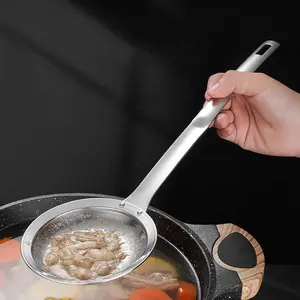304 Stainless Steel Thick Foaming Strainer Spoon - Kitchen Mesh Screen Filter Utensil, Oil Skimmer Leakage Spoon, Kitchen Utensils for Hot Pot, Meat Foam Dregs Fishing