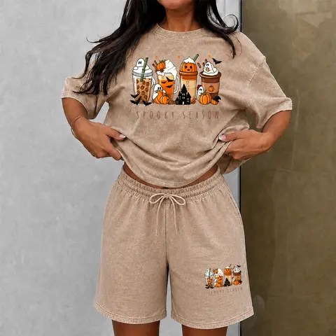 Lady's 2-Piece Crew Neck Short-Sleeve Washed Cotton Fabric T-Shirt & Adjustable Elastic Bottom Knee-Length Bermuda Shorts Set, Halloween Ghost-Themed Party & Outdoor Casual Summer Loungewear with Dachshund Costume & Pumpkin Patterns