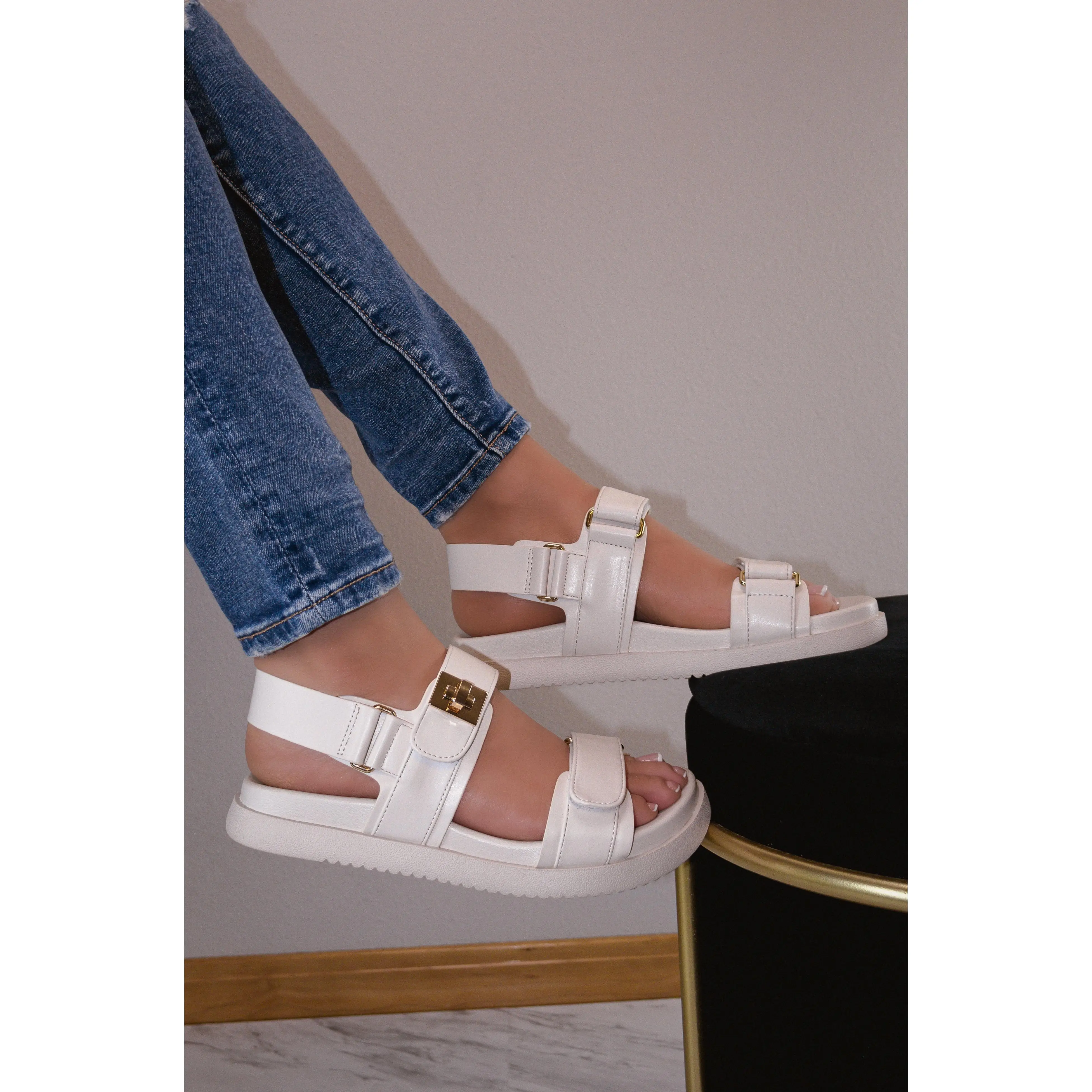 Daniela - [WIDE FIT] Adjustable Double Strap Flat Sandals, Comfortable Summer Footwear, Stylish Casual Sandals, Versatile Everyday Shoes