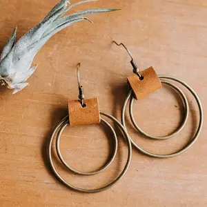 Hypoallergenic Copper Circle Earrings - Elegant Vintage-Inspired Faux Leather Drop - Nickel-Free, Perfect for Casual Attire & Valentine's Gift