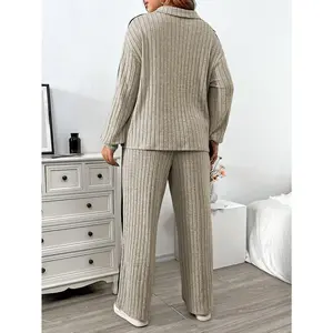 Elegant Polyester Pantsuit Women - Lapel Collar Zipper Top and Wide-Leg Pants Set, Color Block Design, Fall/Winter Collection Womenswear Clothes