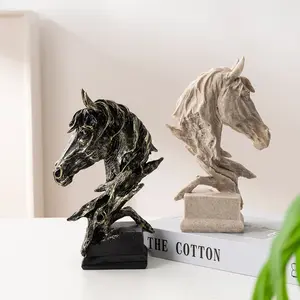 Nordic Resin Horse Head Statue, Year of the Horse Decorative Piece, Elegant Home Decor Ornament for Living Room Bar Entryway