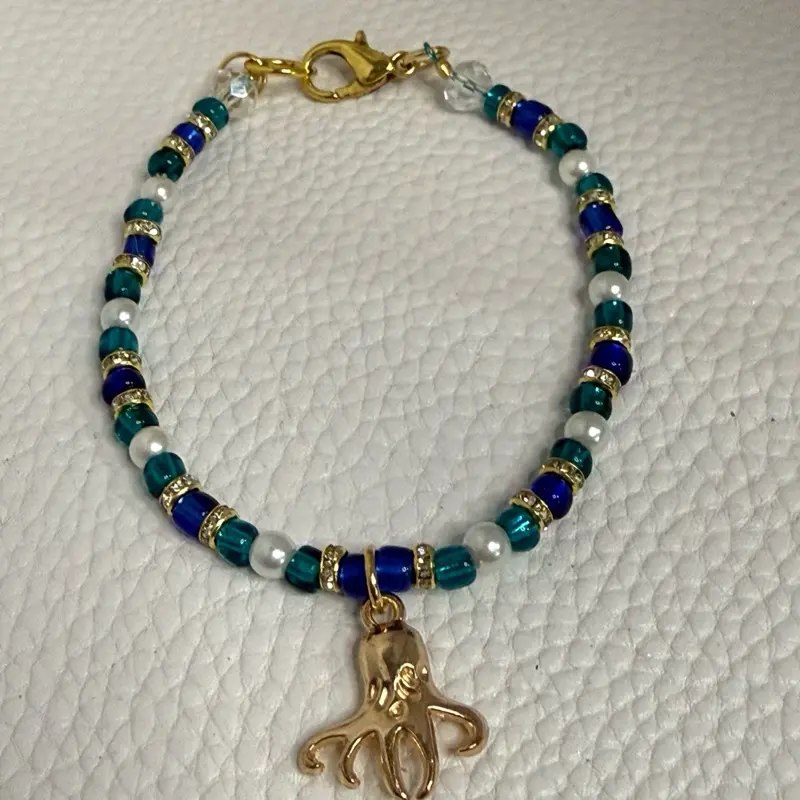 Female Handmade Blue and Green Octopus Charm Bracelet,Casual Trendy Jewelry, Fashionable Bracelet, Jewelry Accessory