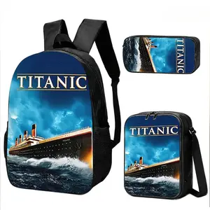 This three-piece set features a vintage poster of the Titanic sailing through a storm, blending historical and nautical elements.Perfect for young people, travelers, and film enthusiasts.