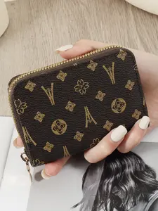 New women's card case Featuring a Stylish Pom-pom Accent, Short zipper wallet, credit card holder, women's short wallet