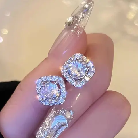 Fashion Shiny Rhinestone Decorated Zircon Stud Earrings (1 Pair), Shining Earrings, Fashionable Earrings, Elegant Stylish Jewelry for Party, Daily Clothing Decor for Girl, Trendy All-match & Exquisite Jewelry for Birthday Gift, Earrings Studs