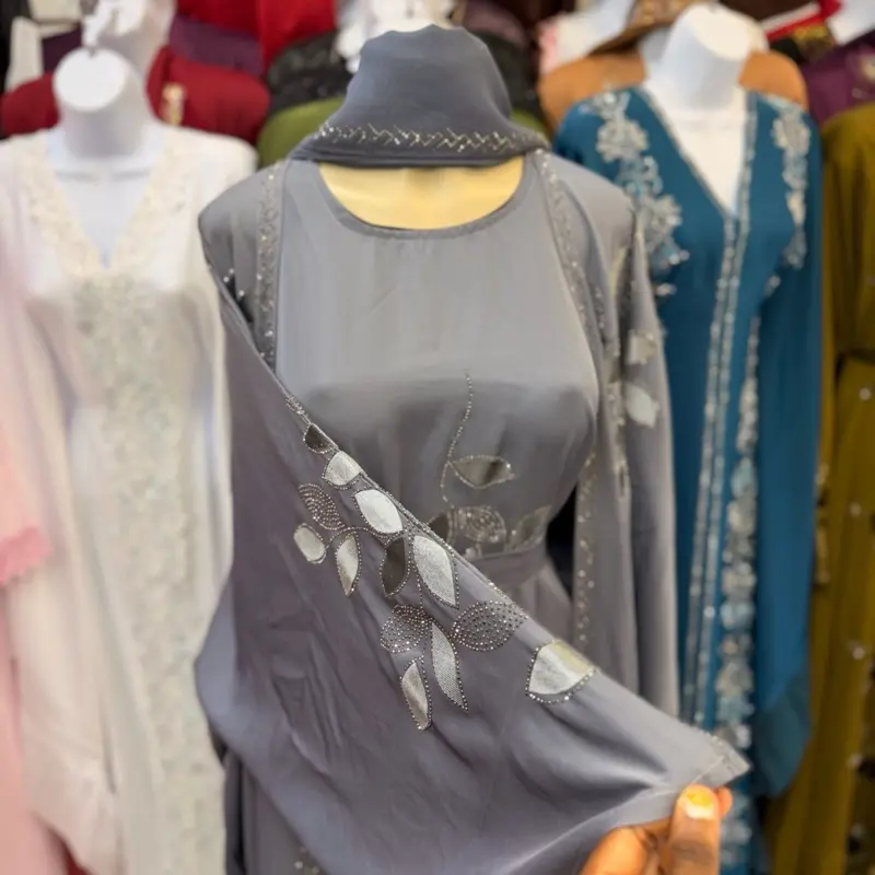 Subtle sparkle in Gray Abaya l 4 Peice Set