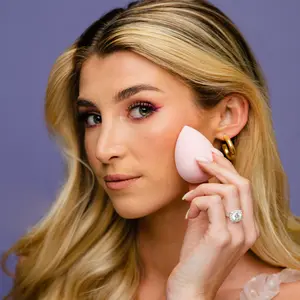 Color Changing Sponge