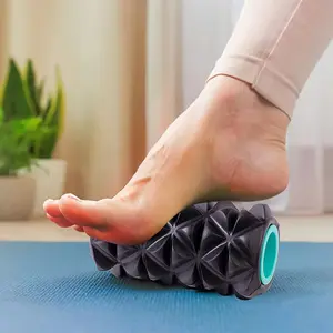 Portable Foot Massage Roller, 1 Count Mini Foam Roller, Foot Massager, Muscle Relaxation & Stress Relief Tool for Home & Office