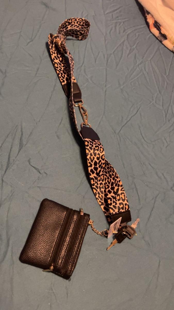 Item: Pink+Leopard print