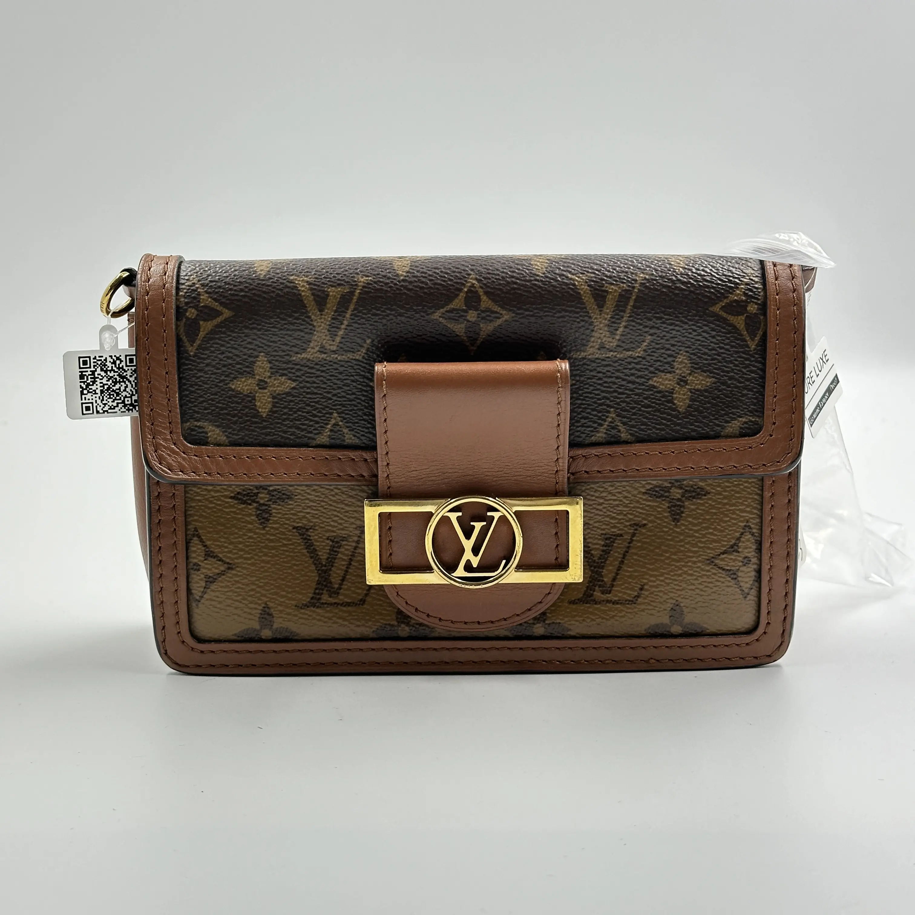 Pre-owned Louis Vuitton Dauphine item A101477