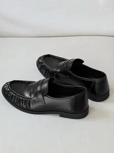 New Men's Leather Shoes, Versatile Fashion Crinkle Design, Trendy Unique Loafers, Sizes 39-45, Stylish Casual Footwear