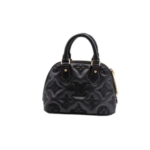 Pre-owned Louis Vuitton leather Shoulder Bags Monogram Calfskin Bubblegram Alma BB Handbag (4900000131116)