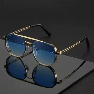 Luxury Gold Aviator Sunglasses with Blue Gradient Lenses Lightweight Metal Frame UV Protection for Stylish Comfort