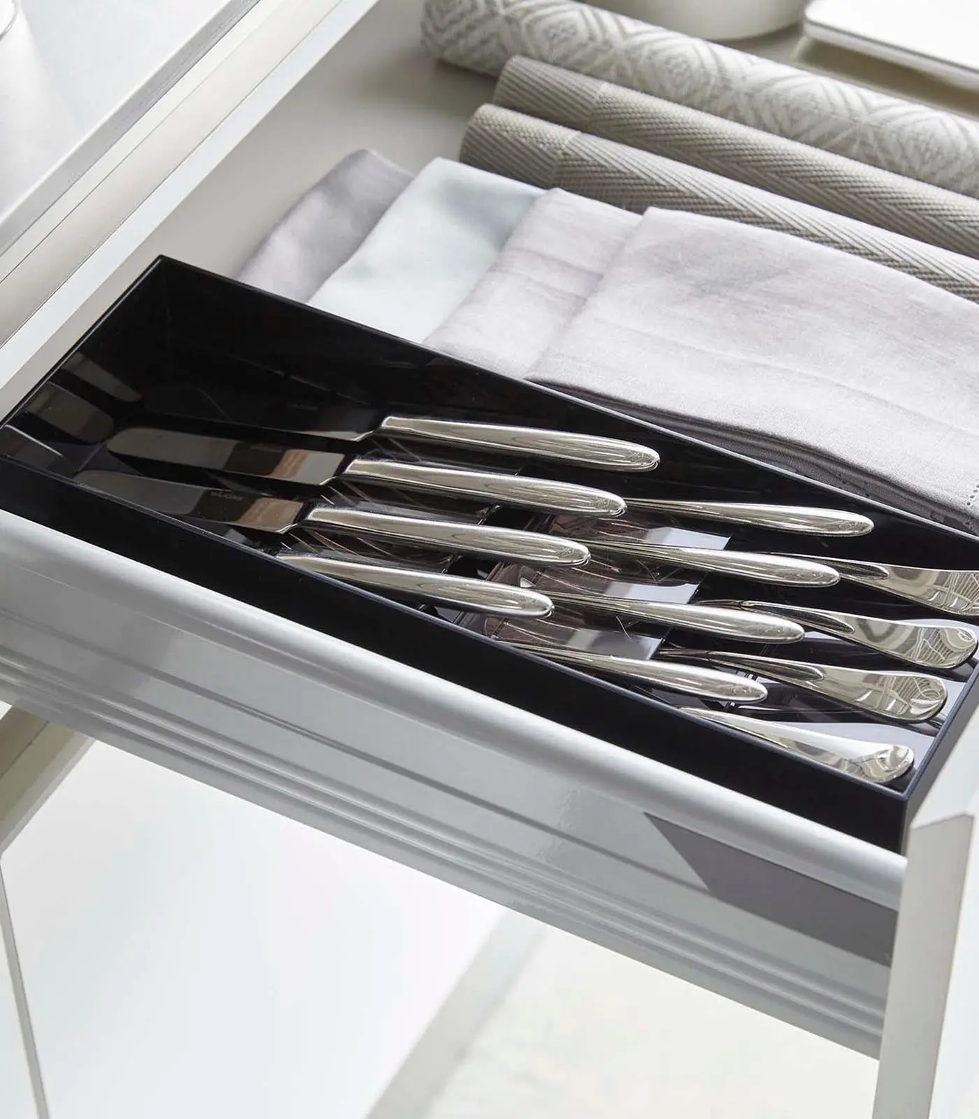 Compact Cutlery Organizer Set - Adjustable, Expandable Compact Version Storage Box for Utensils, Holds Cutlery Diagonally, Cutlery Storage Box