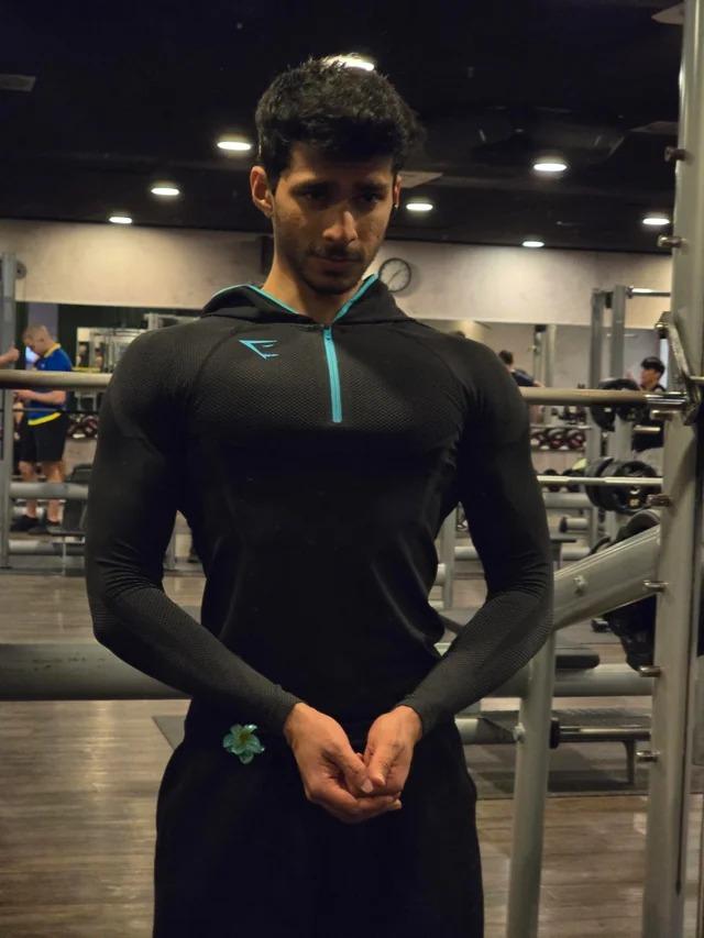 Onyx 5.0 Seamless Hoodie - Black/Blue Men's Fitted Athletic Hoodie for Workout Onyx 5.0 Seamless Hoodie - Black/Blue Men's Fitted Athletic Hoodie for Workout