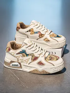 Men's Fashion Sneakers, Thick Sole Casual Shoes, Cartoon Patchwork Design, Breathable Non-Slip Walking Shoes for Daily Wear, Colorblock Patchwork Sneakers