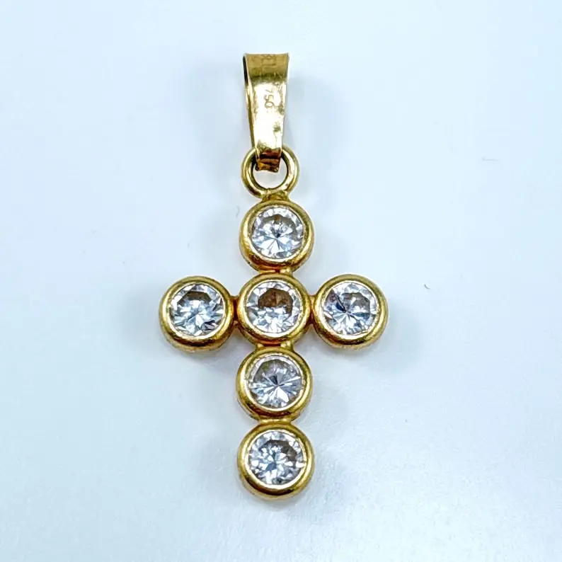 Vintage Italian 18K Gold Cross Pendant with Cubic Zirconia-Italian made and designed